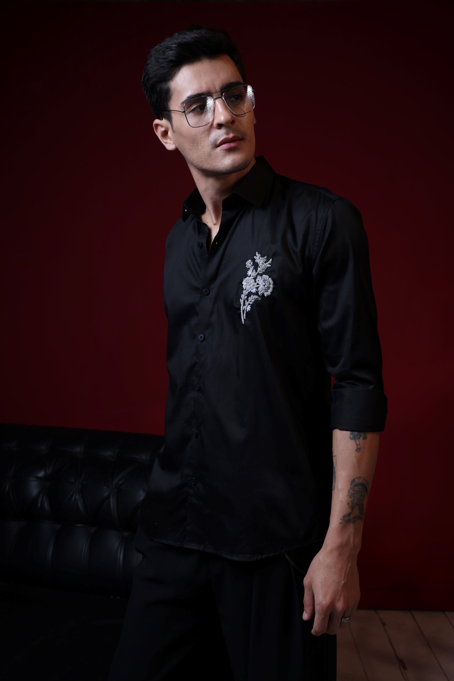 BEAUTIFUL FLOWER EMBROIDERED ON A SHIRT