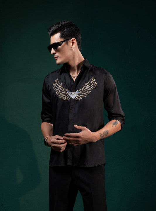 "DIAMOND BIRD" EMBROIDERED ON A SHIRT