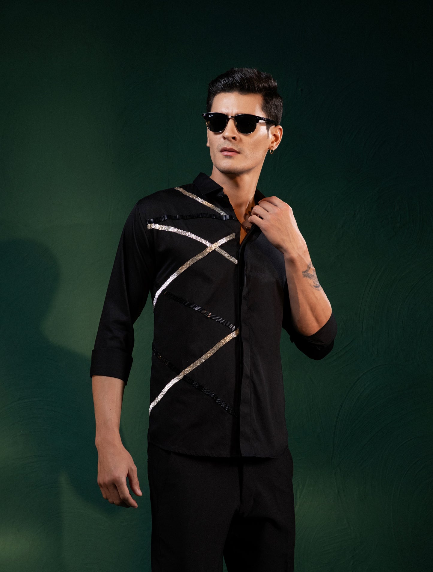 "LINE PATTERN" EMBROIDERED ON A SHIRT