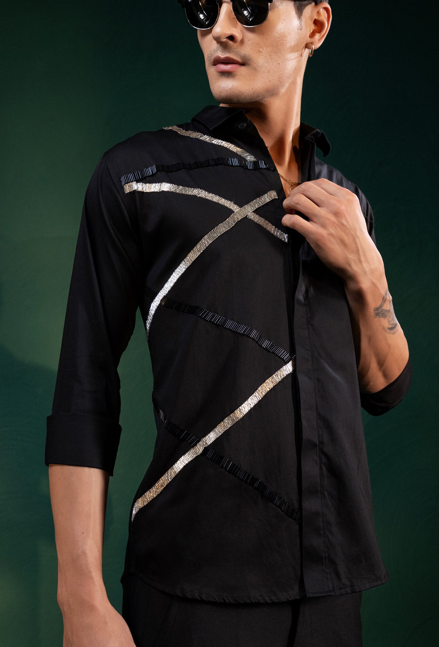"LINE PATTERN" EMBROIDERED ON A SHIRT