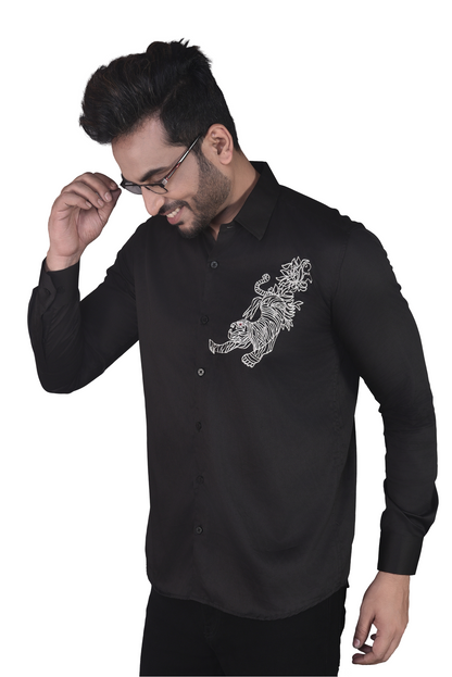 TIGER HAND EMBROIDERED ON A BLACK SHIRT