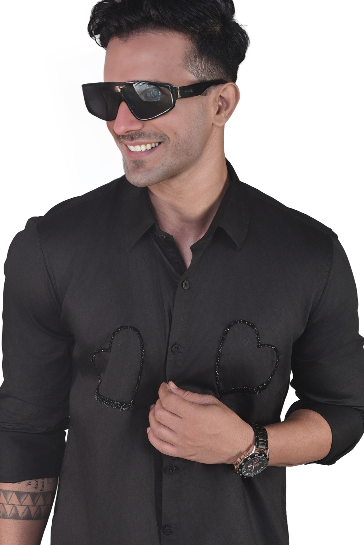 BLACK HEARTS EMBROIDERED ON A BLACK SHIRT