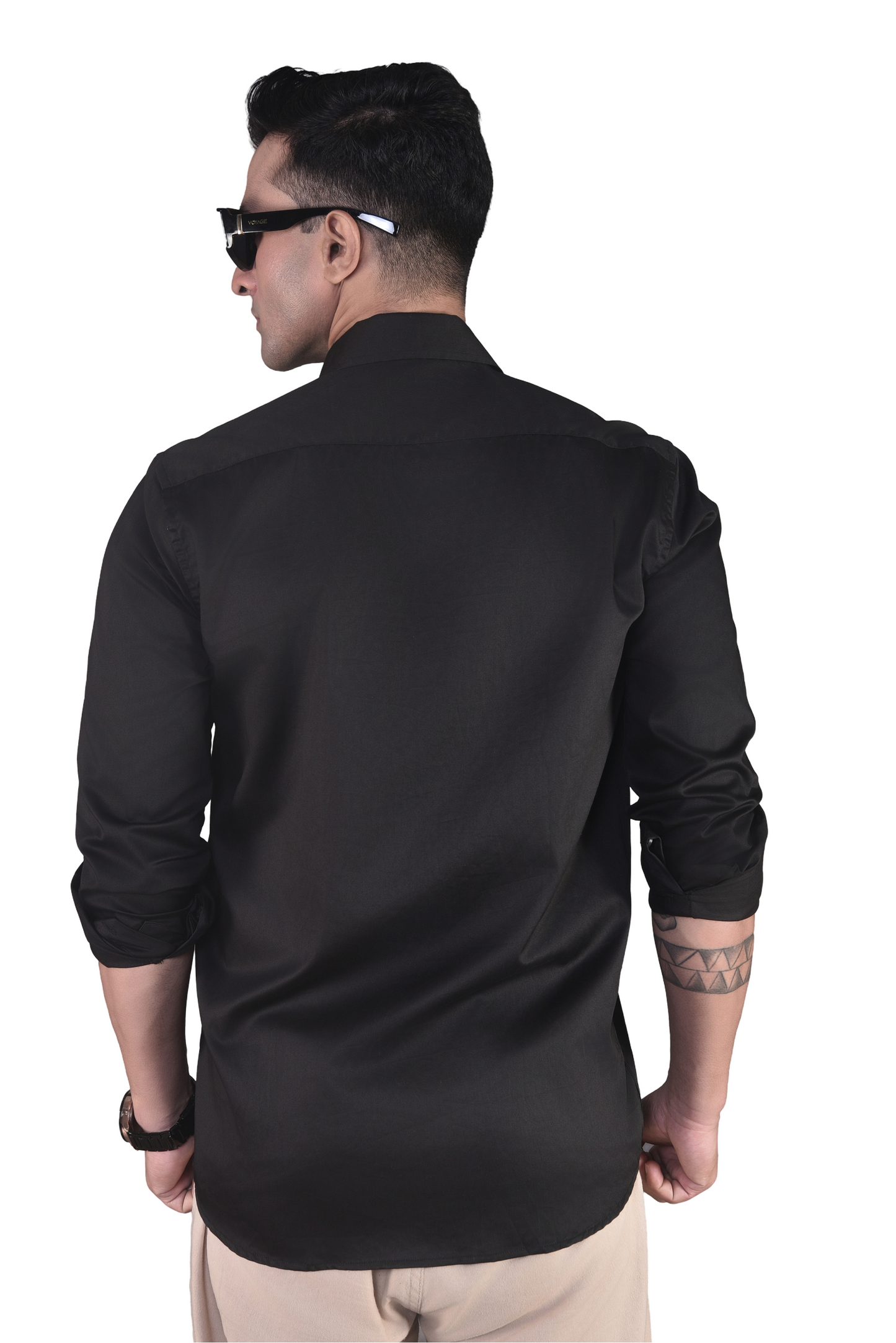 BLACK HEARTS EMBROIDERED ON A BLACK SHIRT