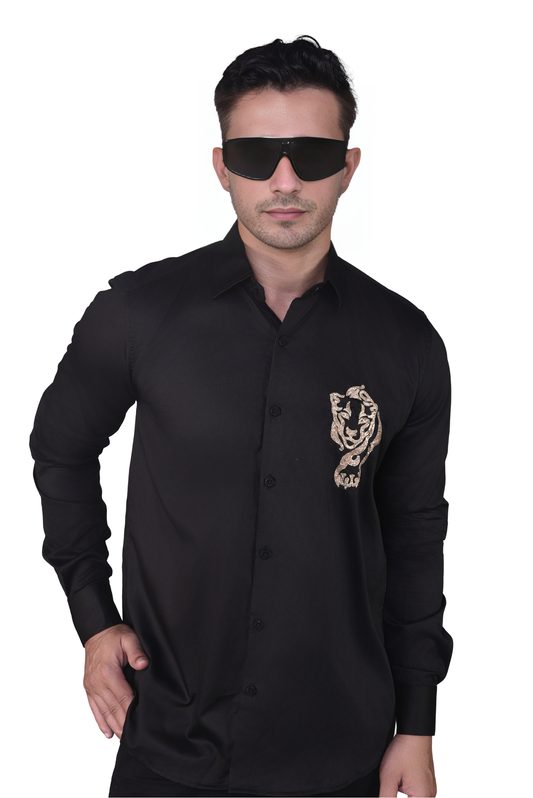 WALKING TIGER EMBROIDERED ON A BLACK SHIRT