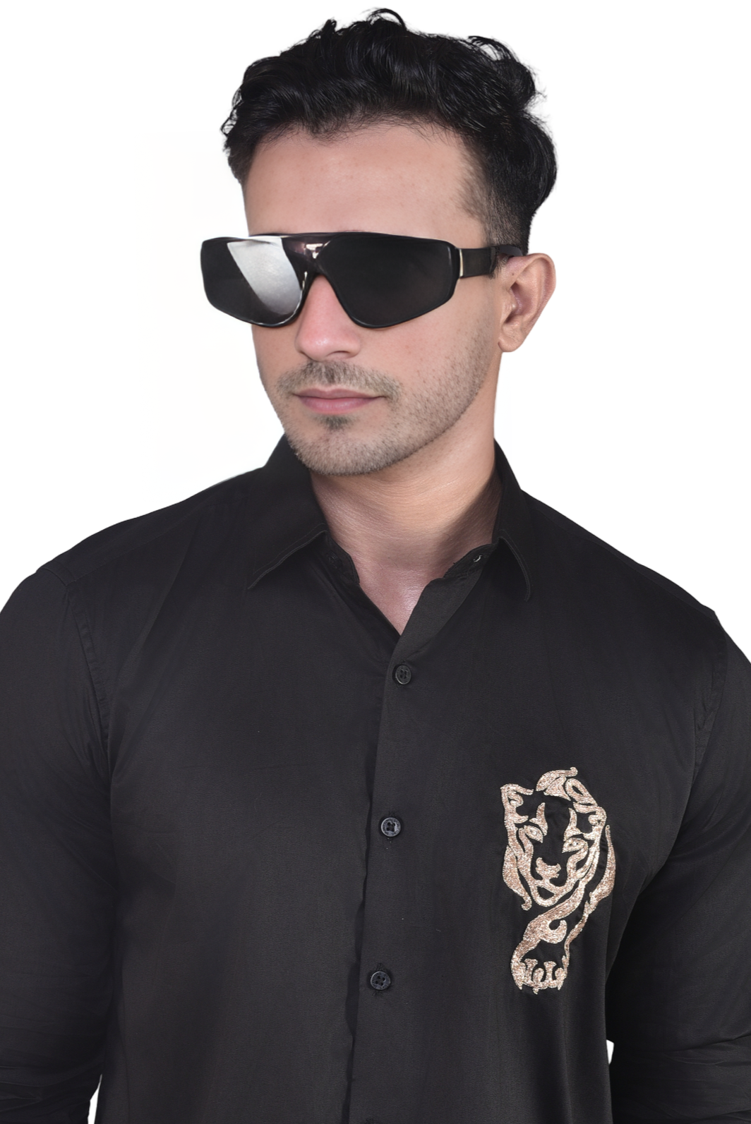 WALKING TIGER EMBROIDERED ON A BLACK SHIRT