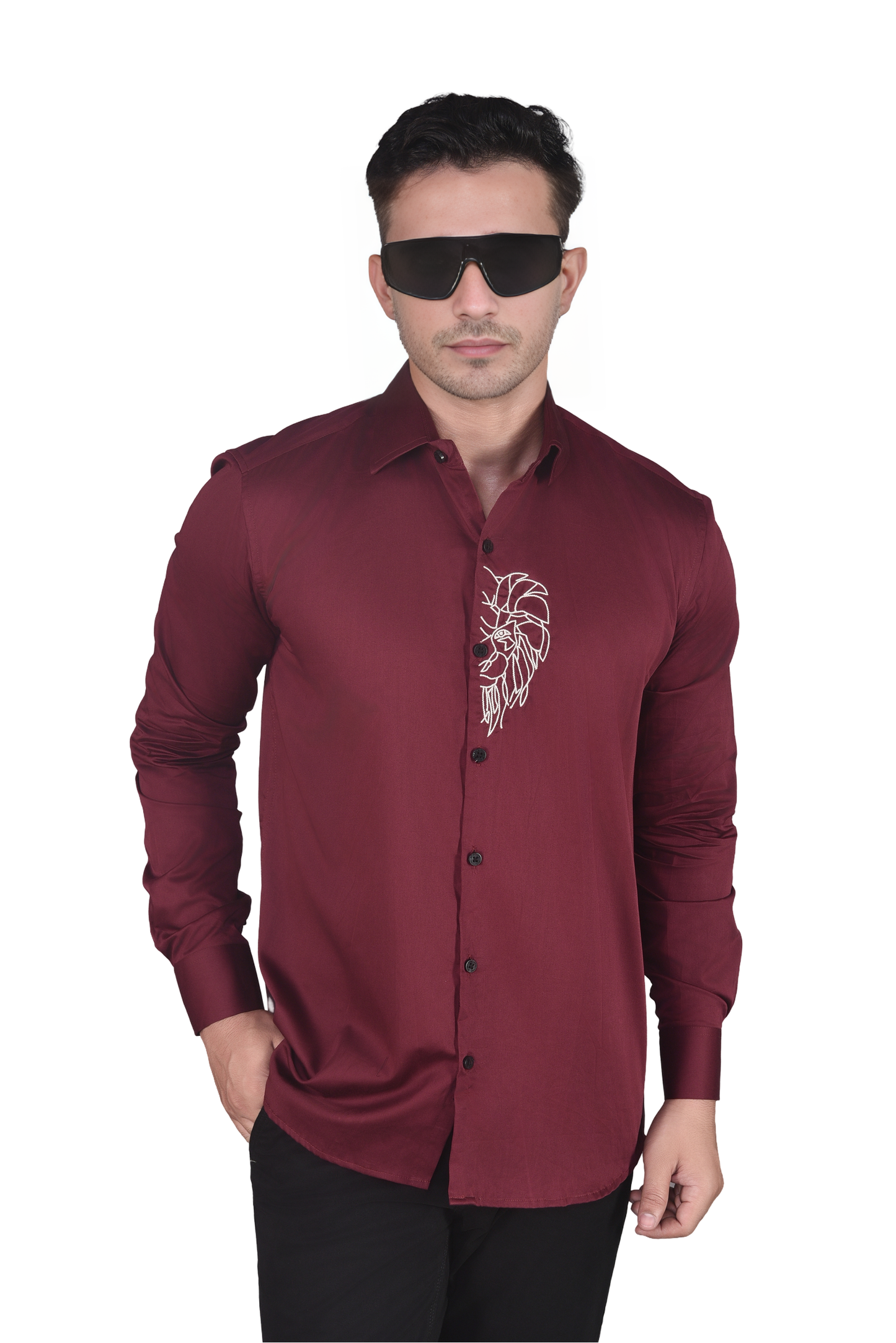 HALF LION FACE EMBROIDERED ON A MAROON SHIRT