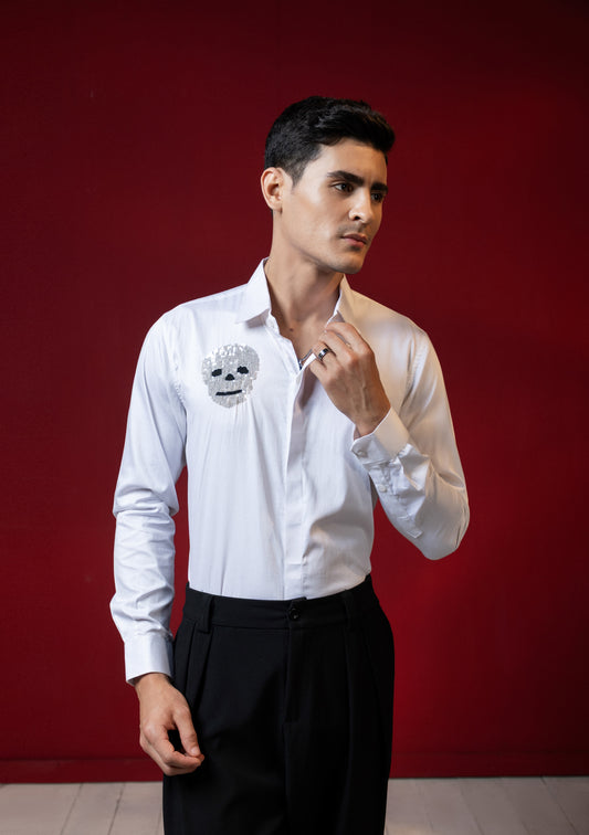 FUNKY SKULL EMBROIDERED ON A WHITE SHIRT