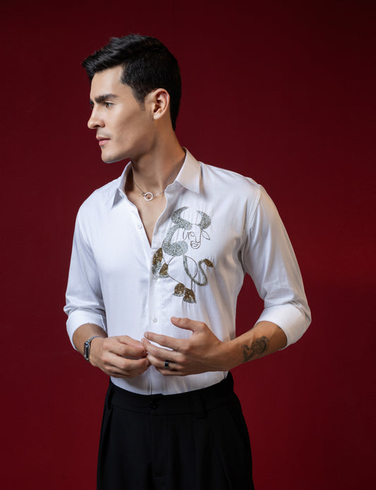 BIG BULL EMBROIDERED ON A SHIRT